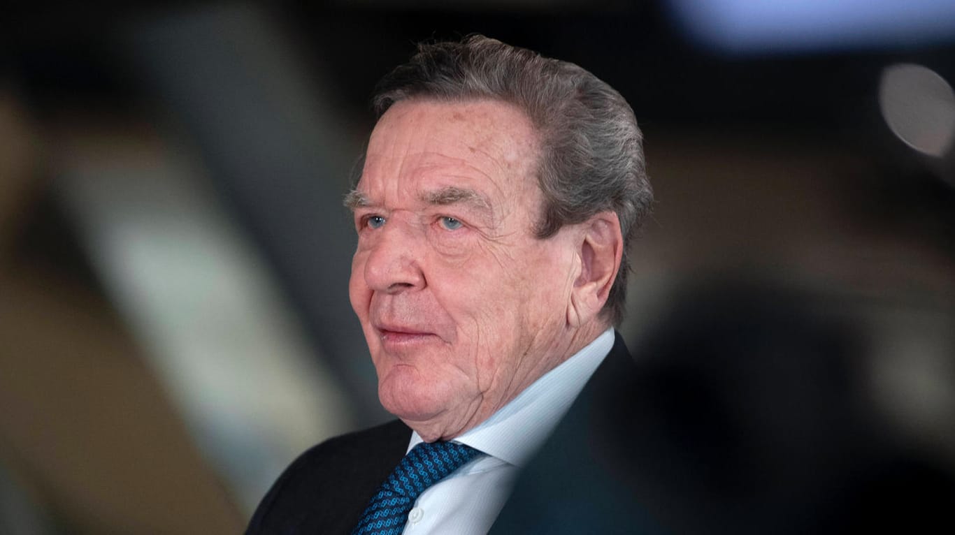 Gerhard Schröder: Der Altkanzler sieht sich massiver Kritik ausgesetzt.