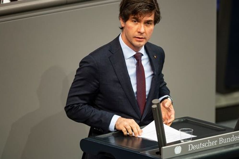 Mark Helfrich (CDU)