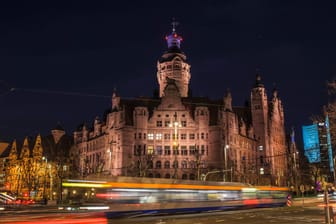 Das Neue Rathaus am Burgplatz in Leipzig: Hier findet die Sitzung des Stadtrates statt.