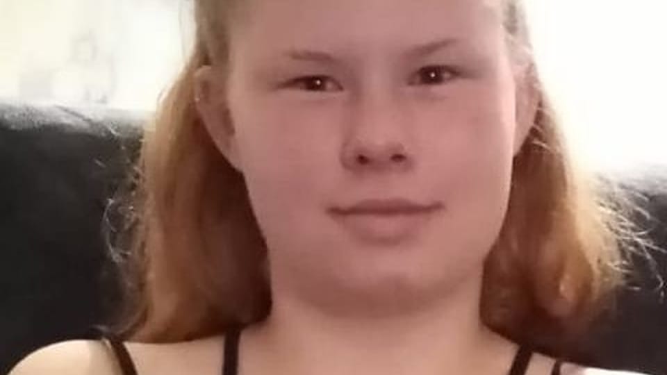 Mit diesem Bild sucht die Polizei nach Sophia: Die Jugendliche könnte sich in einer Notlage befinden. Mit diesem Bild sucht die Polizei nach Sophia: Die Jugendliche könnte sich in einer Notlage befinden.