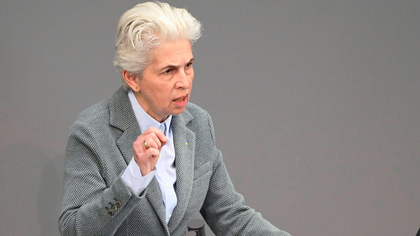 Marie-Agnes Strack-Zimmermann im Bundestag: Sie zählt mittlerweile zu Deutschlands bekanntesten Politikerinnen.