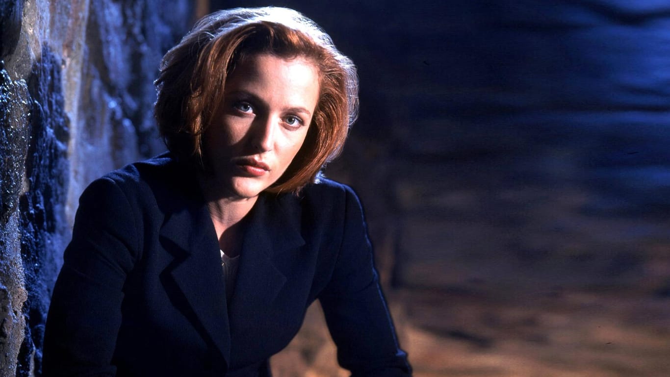 Gillian Anderson: 1993 übernahm sie zum ersten Mal die Rolle der Dana Scully. 1994 war sie dann mit "Akte X" auch in Deutschland zu sehen.