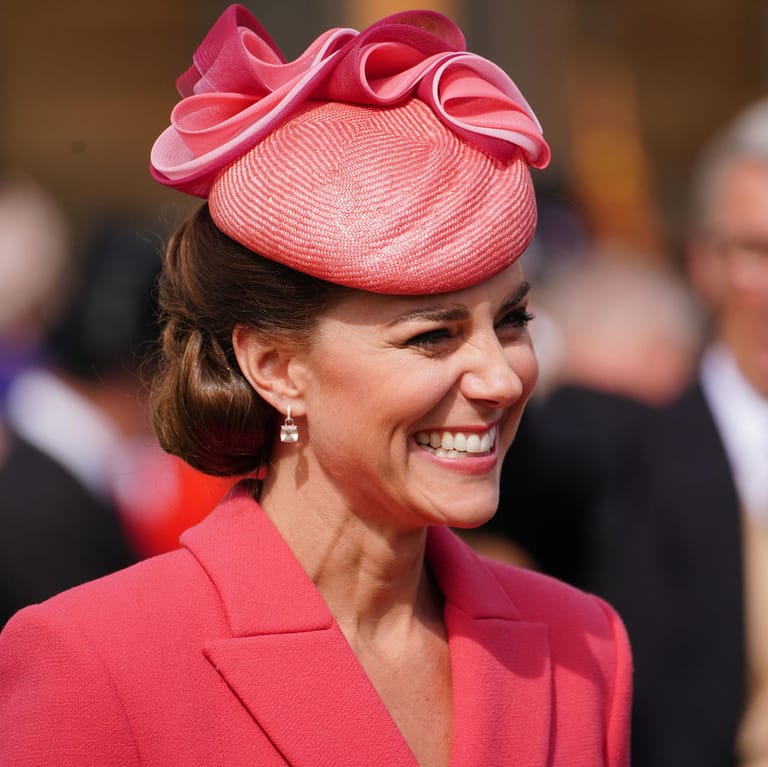 Herzogin Kate: Sie nahm an der Gartenparty im Buckingham Palast teil.