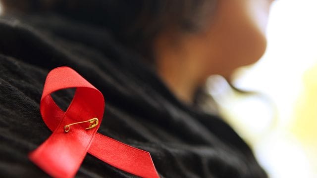 HIV - rote Schleife