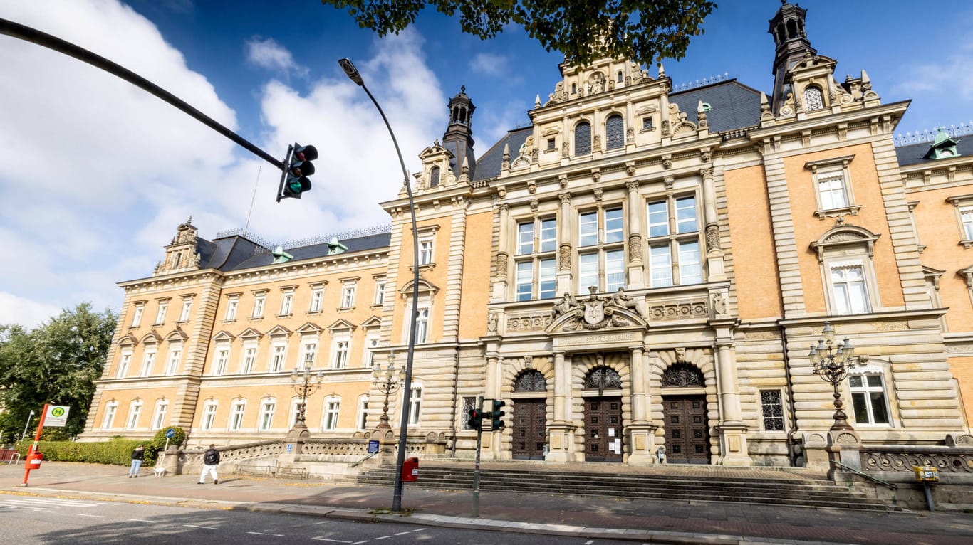 Das Landgericht in Hamburg (Archivbild): Zwei Ärzte wurden verurteilt.