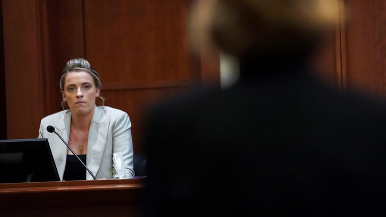 Whitney Henriquez: Die Schwester von Amber Heard sagte vor Gericht aus.