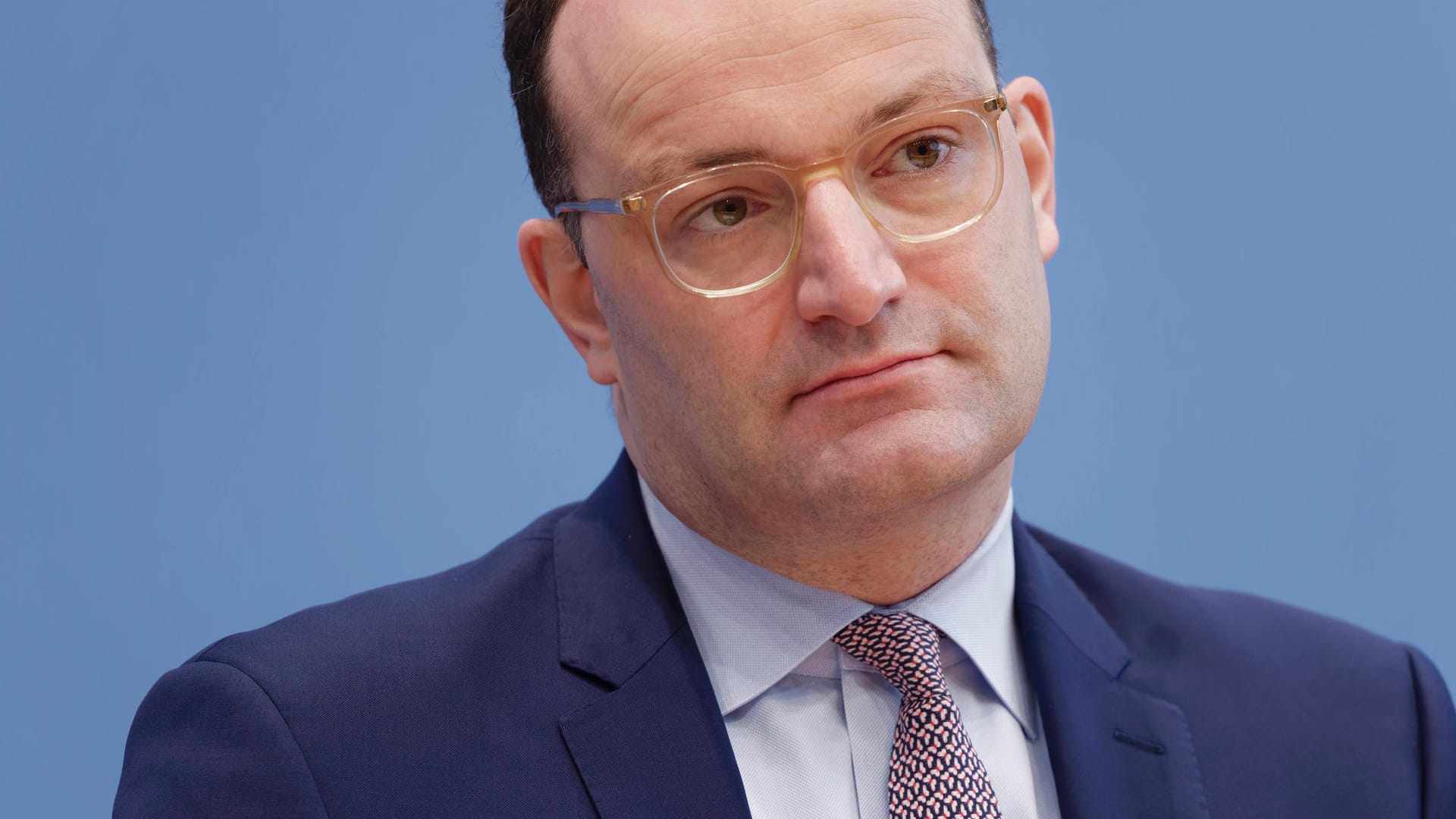 Spahn (bei seiner letzten Bundespressekonferenz als Gesundheitsminister 2021): Erfolgreich durchgehalten.