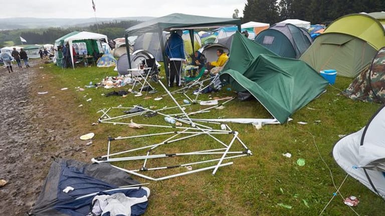 Umweltfreundliche Initiative: Bei "Rock am Ring" zurückgelassene Zelte bekommen ein zweites Leben.