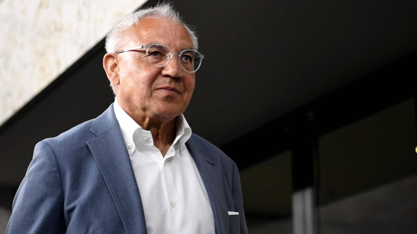 Felix Magath: Der Trainer von Hertha BSC steht vor seinem ersten Abstieg. Felix Magath: Der Trainer von Hertha BSC steht vor seinem ersten Abstieg.