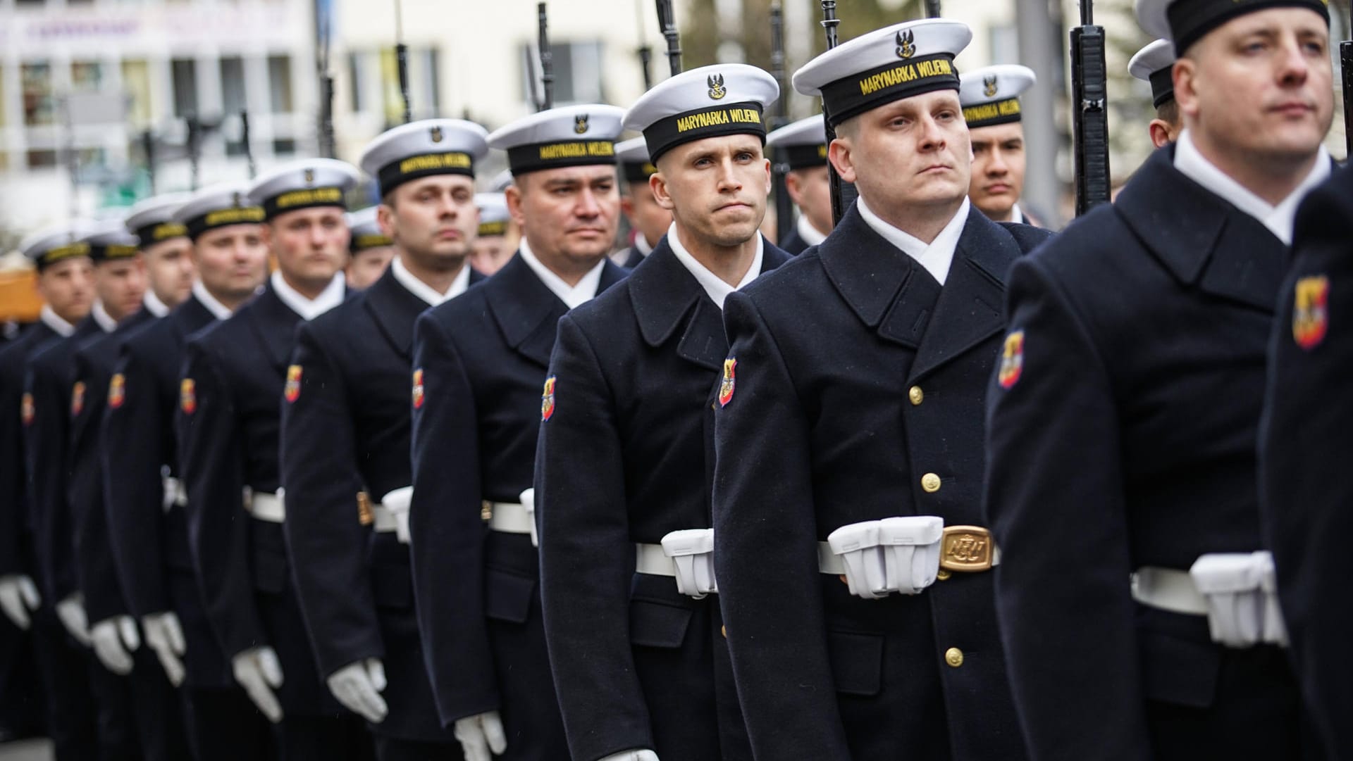 Polnische Marinesoldaten (Archivbild): Die Kriegsangst in Deutschlands Nachbarland wächst. Polnische Marinesoldaten (Archivbild): Die Kriegsangst in Deutschlands Nachbarland wächst.