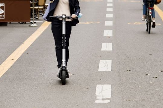 Seit etwa drei Jahren sind E-Scooter in Deutschland zugelassen.