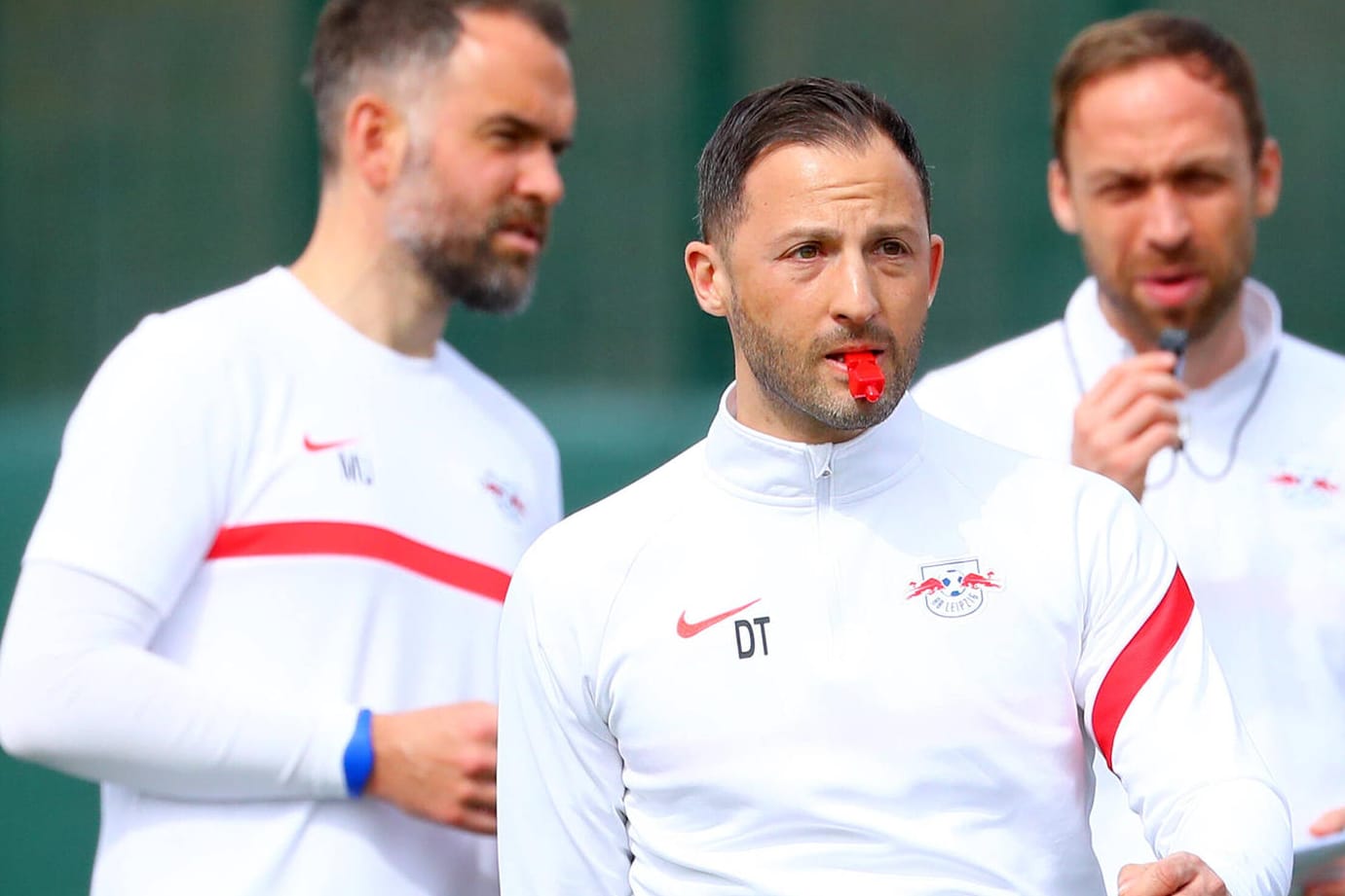 Domenico Tedesco (M.) und Andreas Hinkel (r.): Sie arbeiten gemeinsam für RB Leipzig.