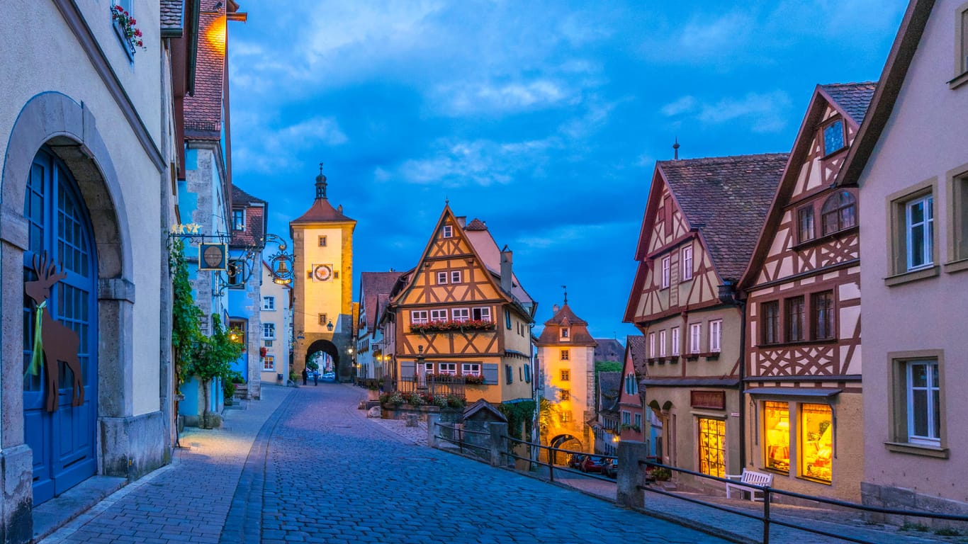 Rothenburg ob der Tauber ist immer eine Reise wert – erst recht mit dem 9-Euro-Ticket.