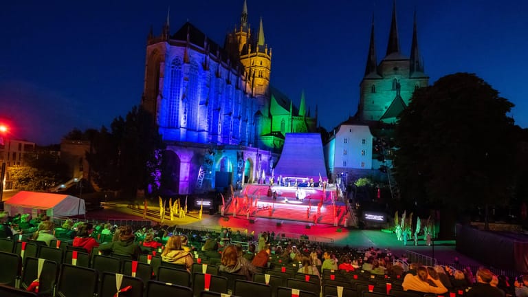 Domstufen-Festspiele in Erfurt (Symbolbild): Mit dem 9-Euro-Ticket von Nürnberg in die thüringische Hauptstadt.