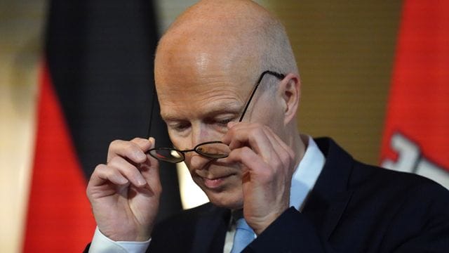 Peter Tschentscher Peter Tschentscher