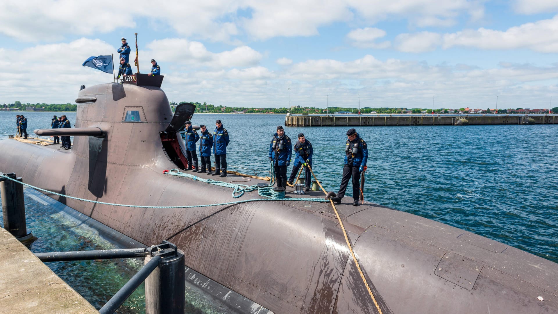 Marinesoldaten auf einem deutschen U33-Boot (Archivbild): Angeblich sollen neue U-Boote angeschafft werden.