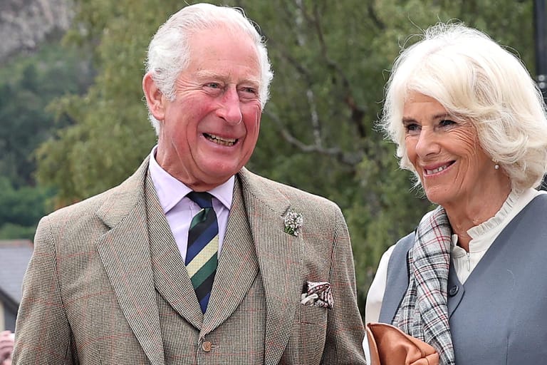 Prinz Charles und Herzogin Camilla: Das royale Paar ist bald im Fernsehen zu sehen.