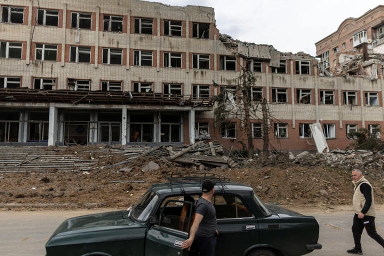 Bakhmut nahe Donezk: Das Kriegsrecht gilt in der Ukraine weiter.