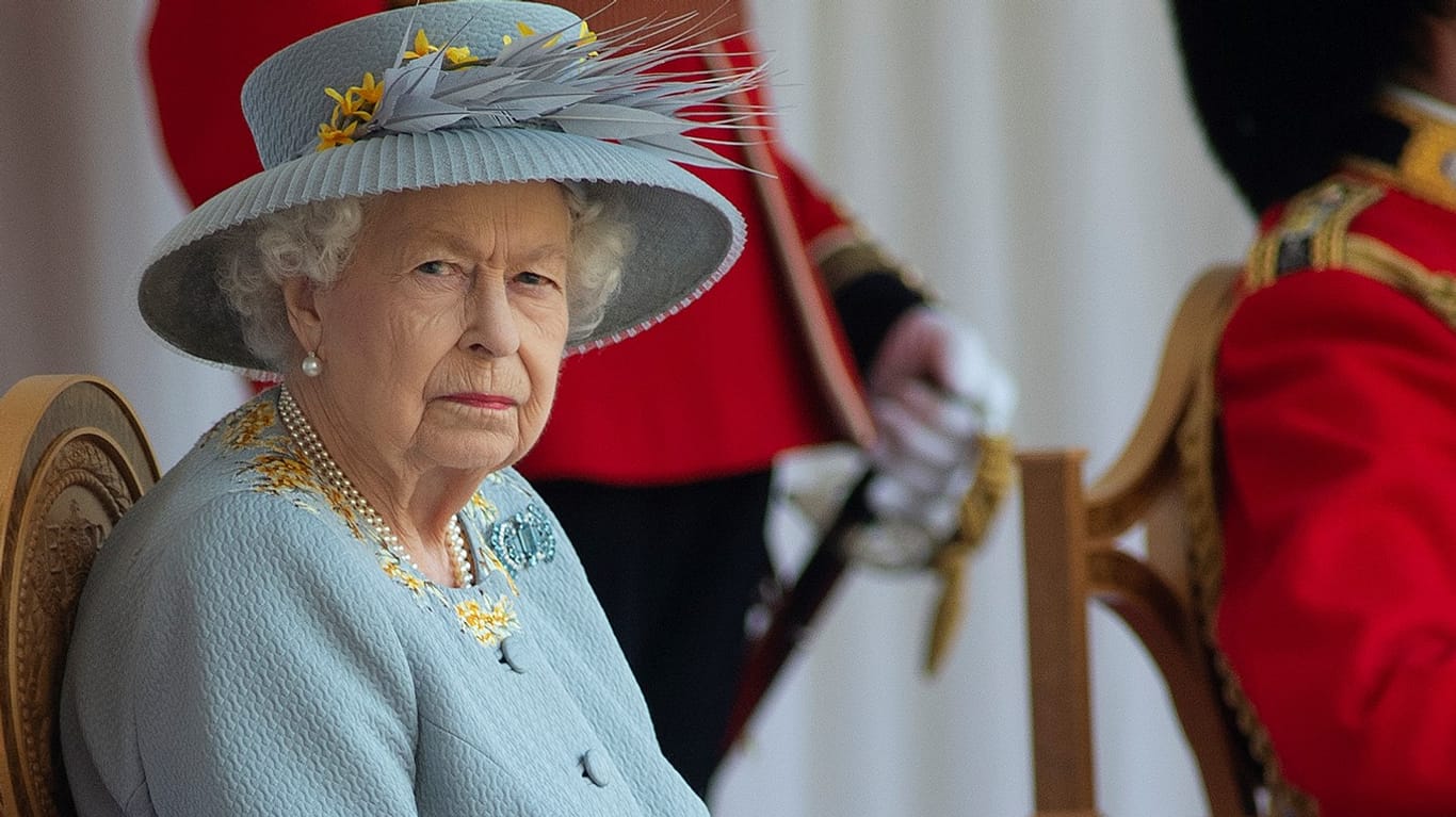 Queen Elizabeth II.: Die Monarchin feiert in diesem Jahr ihr 70. Thronjubiläum und ihren 96. Geburtstag.