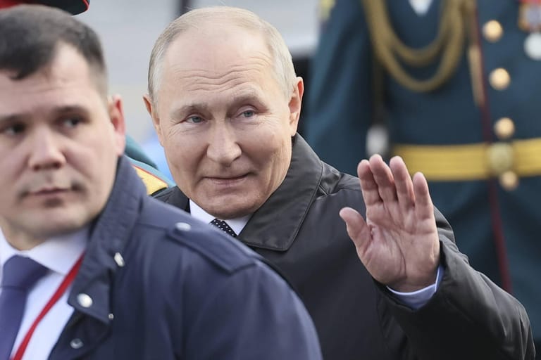 Wladimir Putin bei der Militärparade zum 9. Mai: Was ist das Kriegsziel?