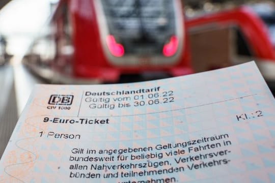 Verkaufsstart 9-Euro-Ticket in Hessen