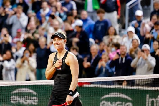 Angelique Kerber hat bei den French Open ihr Auftaktmatch gewonnen.