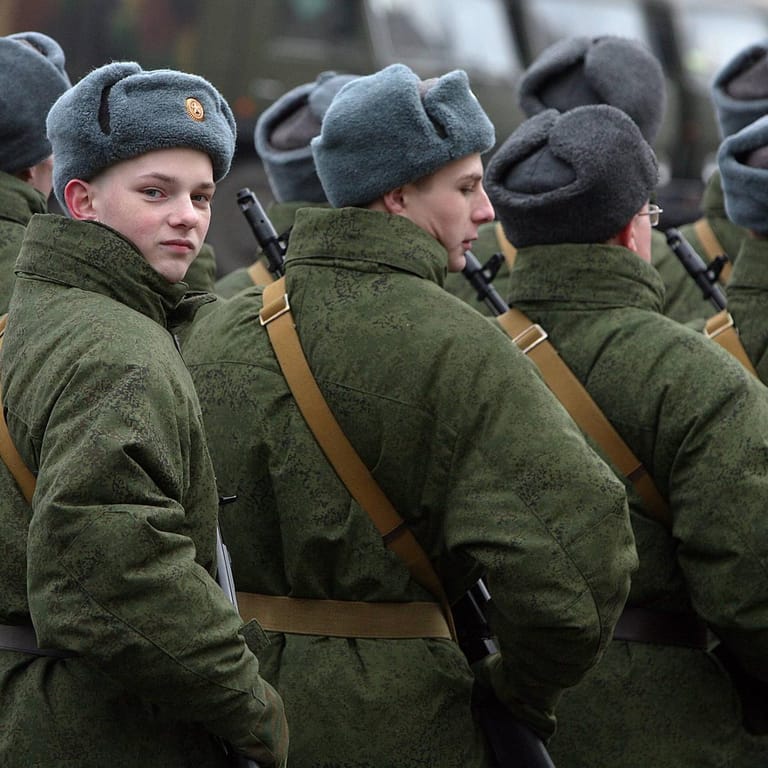 Russische Soldaten vor dem Krieg die Ukraine: "Alles was zählt, ist einen weiteren Tag zu überleben." (Symbolfoto)