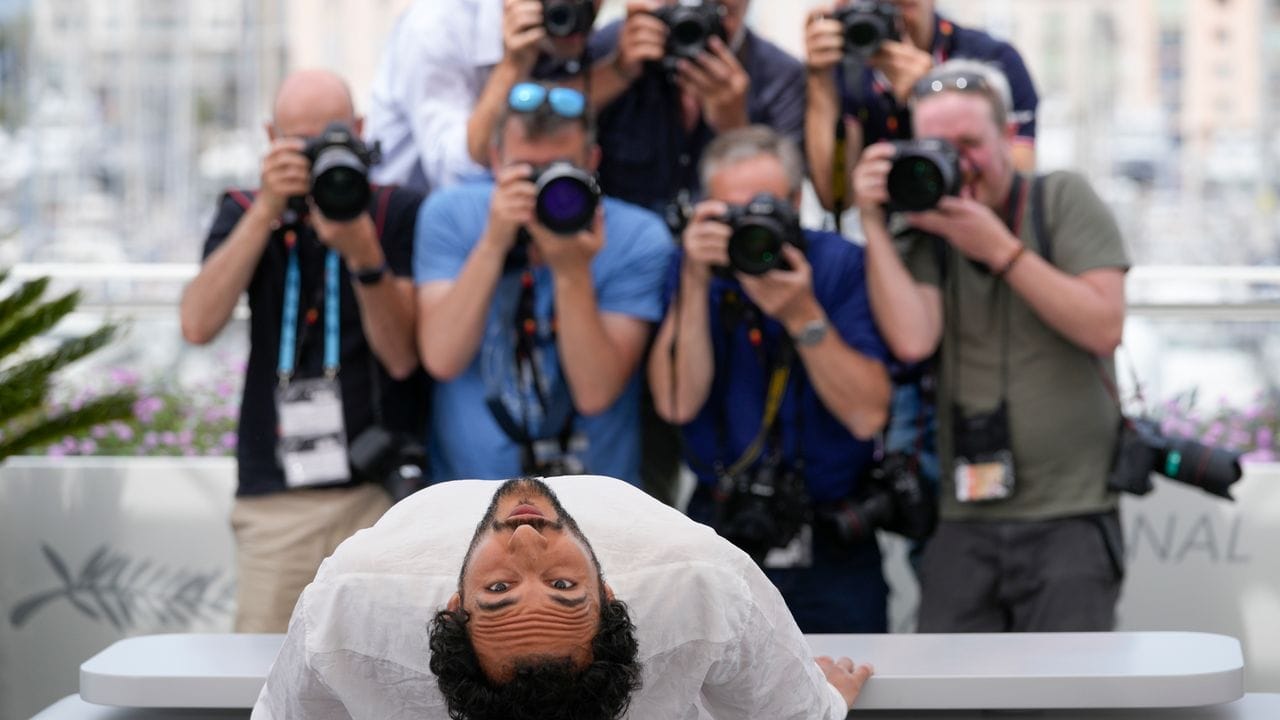 Regisseur Ali Abbasi beim Photocall für den Film "Holy Spider" in Cannes.