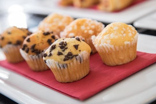 Backpulver aus dem Tütchen lässt sich gut durch Natron ersetzen.