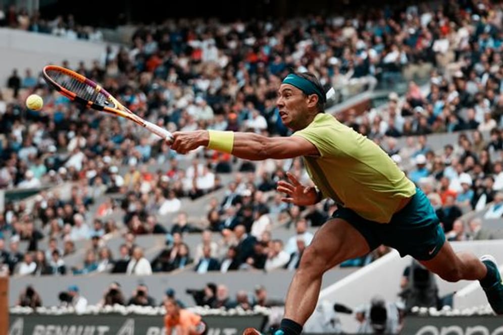 Rafael Nadal gewinnt sein Auftaktspiel bei den French Open in drei Sätzen.