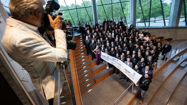 "Nacht der Sterne 2022" - großes Treffen von Sterneköchen "Nacht der Sterne 2022" - großes Treffen von Sterneköchen