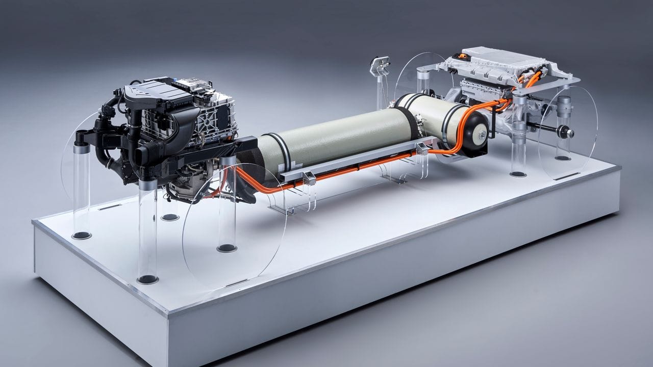 Wasserstoff marsch: So präsentiert sich der Antriebsstrang eines Wasserstoff-Brennstoffzellenautos. Wasserstoff marsch: So präsentiert sich der Antriebsstrang eines Wasserstoff-Brennstoffzellenautos.