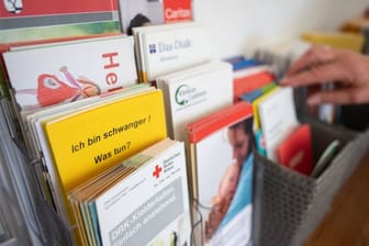 Weniger Ratsuchende in der Schwangerschaftsberatungsstellen