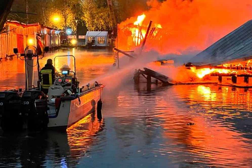 Bootsschuppenbrand Neubrandenburg