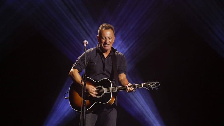 Bruce Springsteen während seiner letzten Welttournee (Archivbild): Drei Konzerte sind in Deutschland geplant.