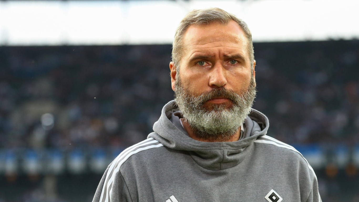 Cheftrainer Tim Walter: Der HSV-Coach war nach der 0:2-Pleite gegen Hertha BSC enttäuscht und niedergeschlagen.
