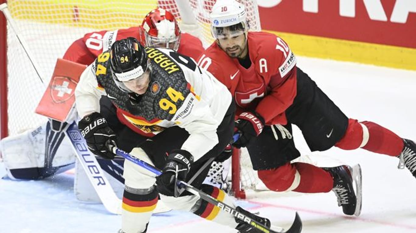 Deutschlands Eishockey-Cracks verpassten gegen die Schweiz den WM-Gruppensieg.
