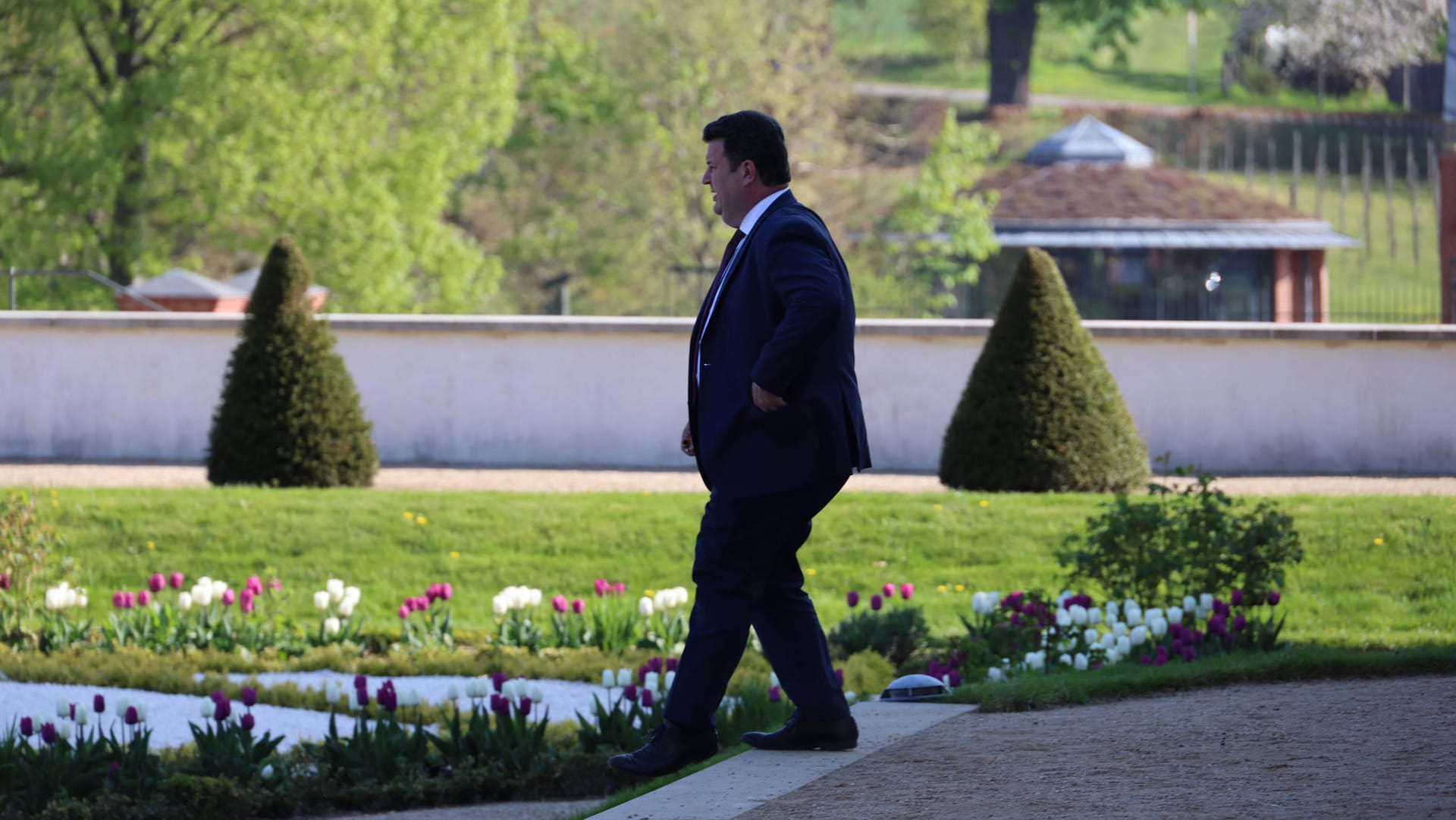 Mikrofonen kann Heil im Gegensatz zu anderen Kabinettsmitgliedern ganz gut aus dem Weg gehen (hier bei der Klausurtagung in Schloss Meseberg).