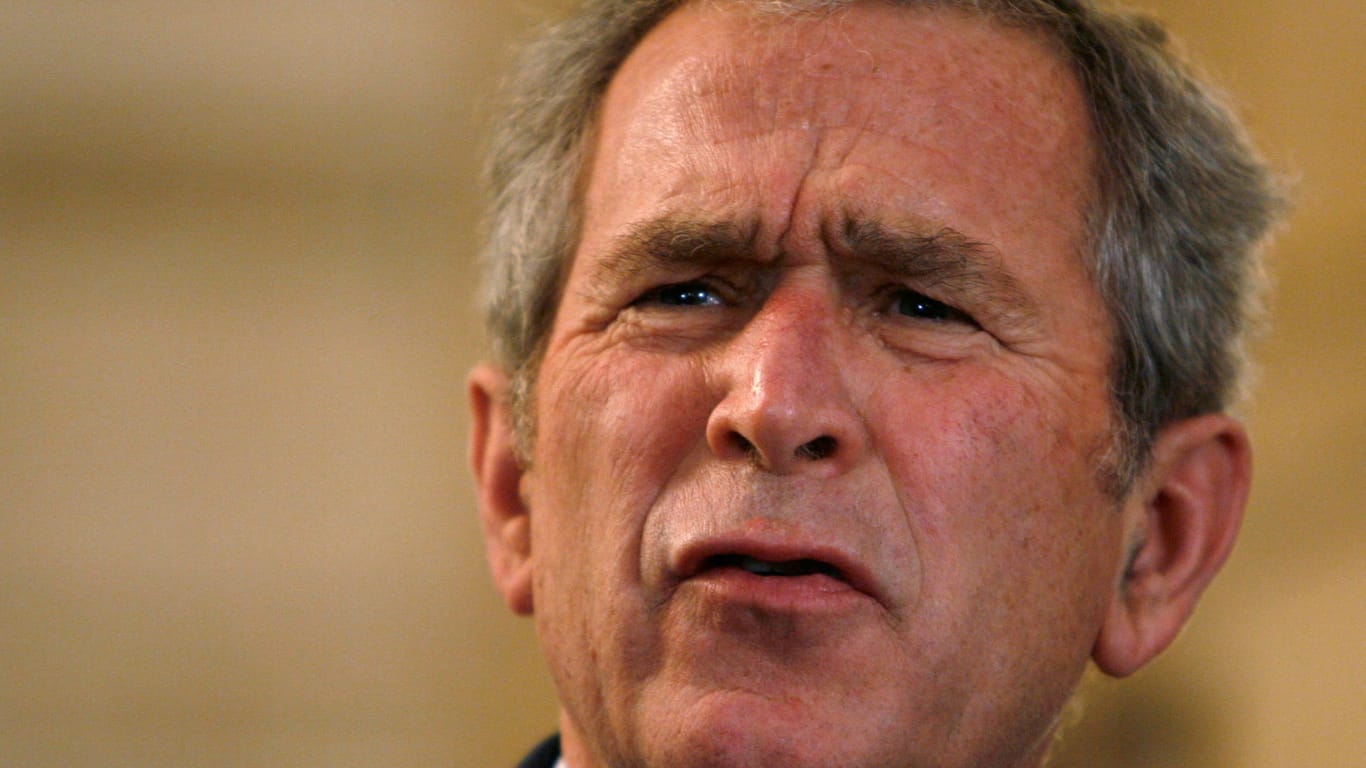 Der ehemalige US-Präsident George W. Bush (Archivbild): Gegen ihn soll ein Attentat geplant worden sein.