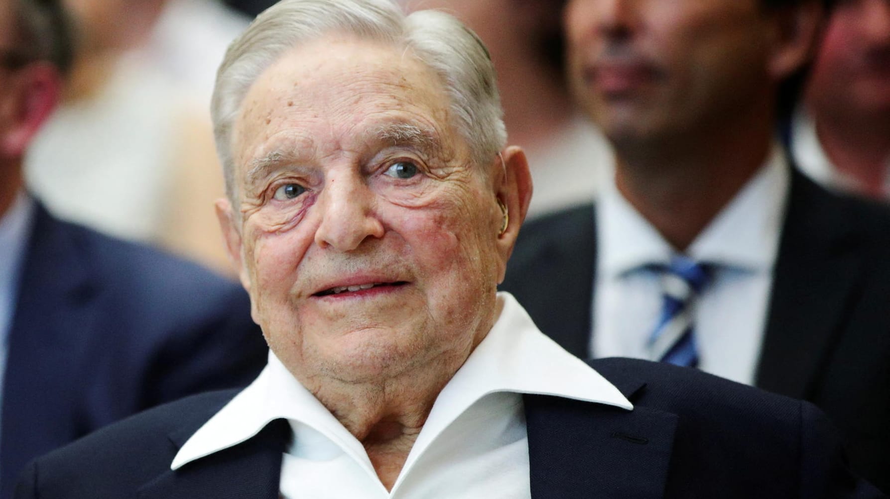 George Soros: Der US-Milliardär kritisiert Angela Merkel für ihre Russland-Politik.