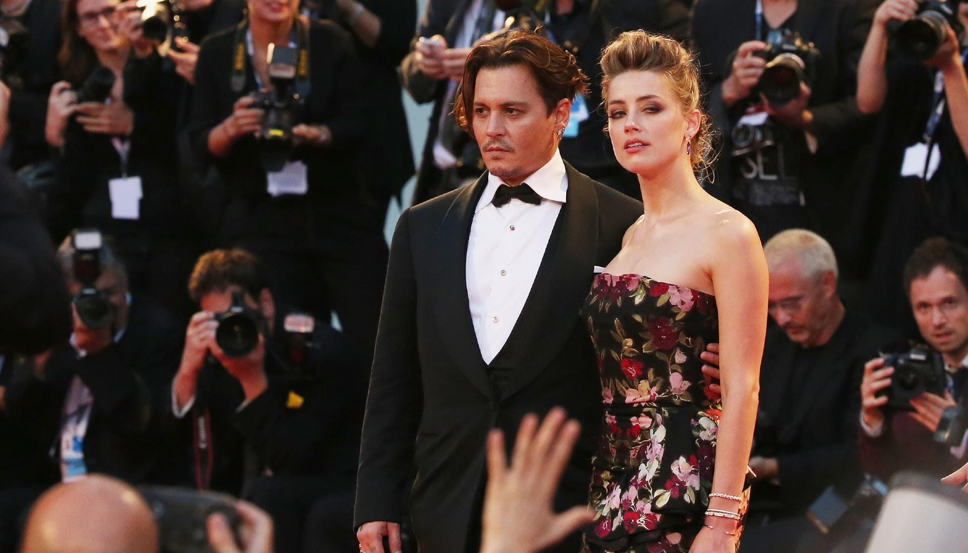 2012 ging Johnny Depp eine Beziehung mit Amber Heard ein.
