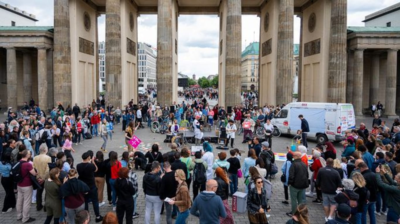 Demonstration am Brandenburger Tor