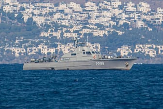 Ein griechisches Militärschiff vor Kos: Mit der Türkei gibt es derzeit diverse Streitpunkte.