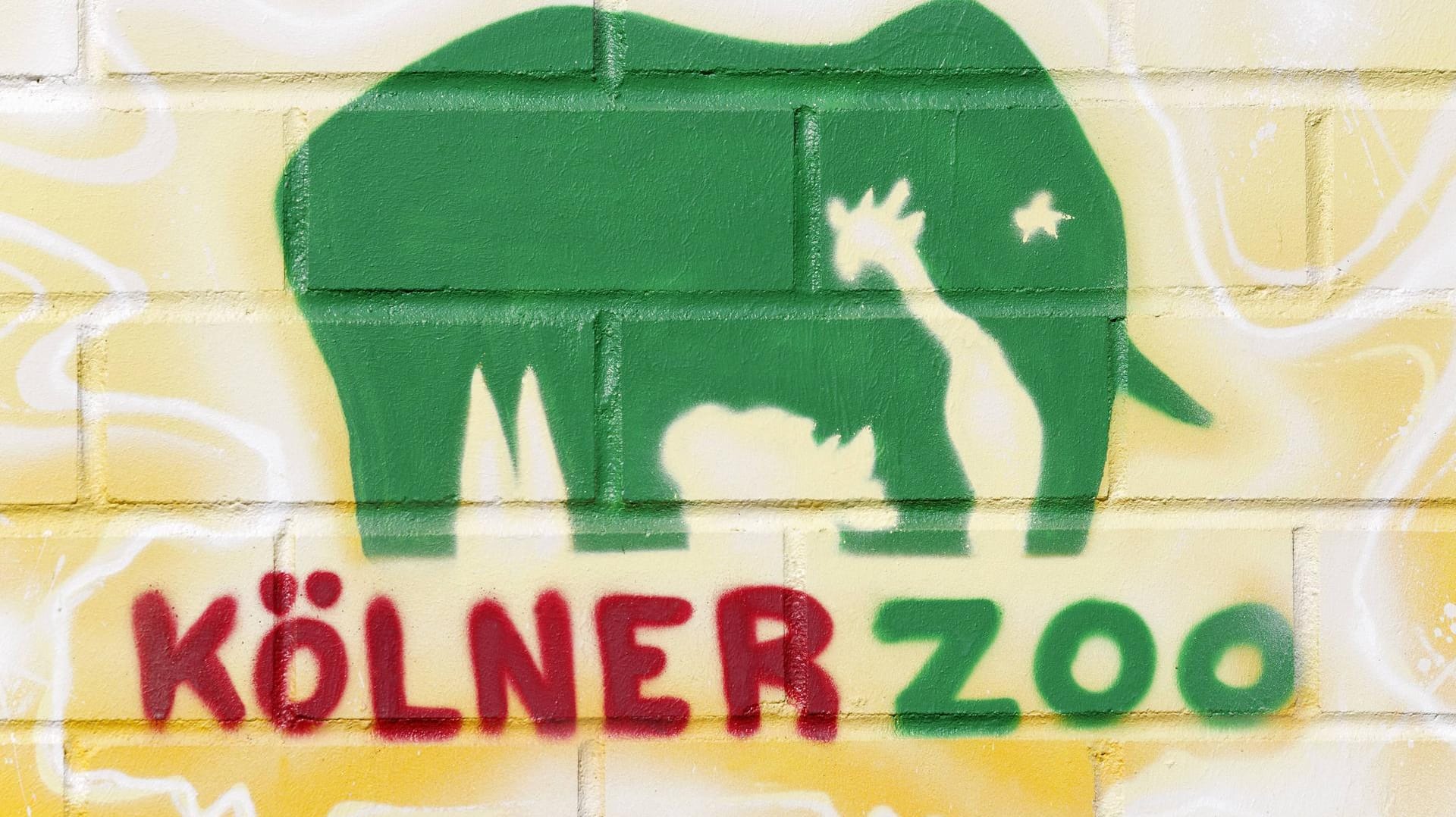 Das Logo des Kölner Zoos als Graffito: Der Tierpark erhöht 2022 deutlich die Preise.