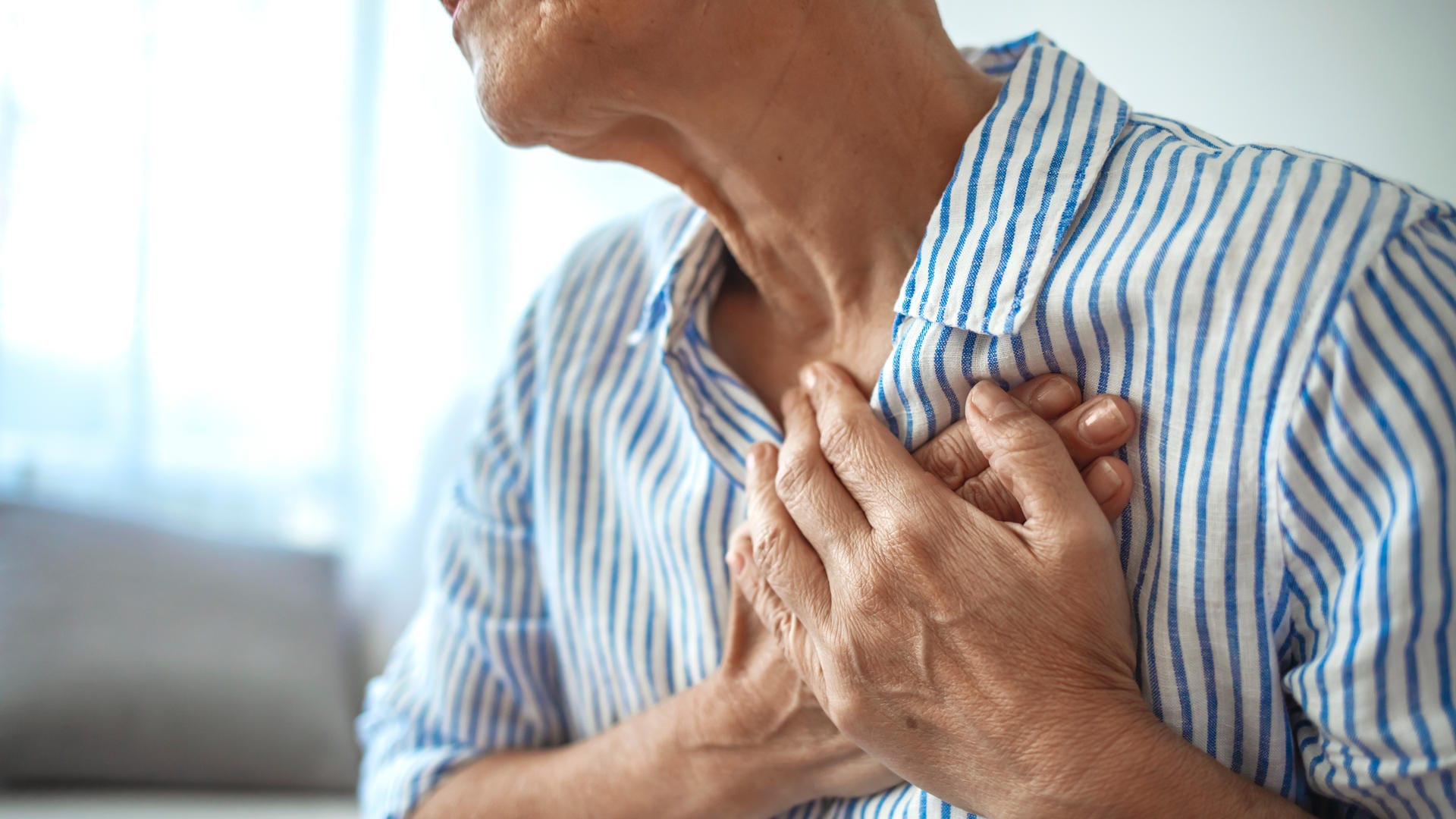 Broken-Heart-Syndrom: Alle Anzeichen der Erkrankung deuten zunächst auf einen Herzinfarkt hin.