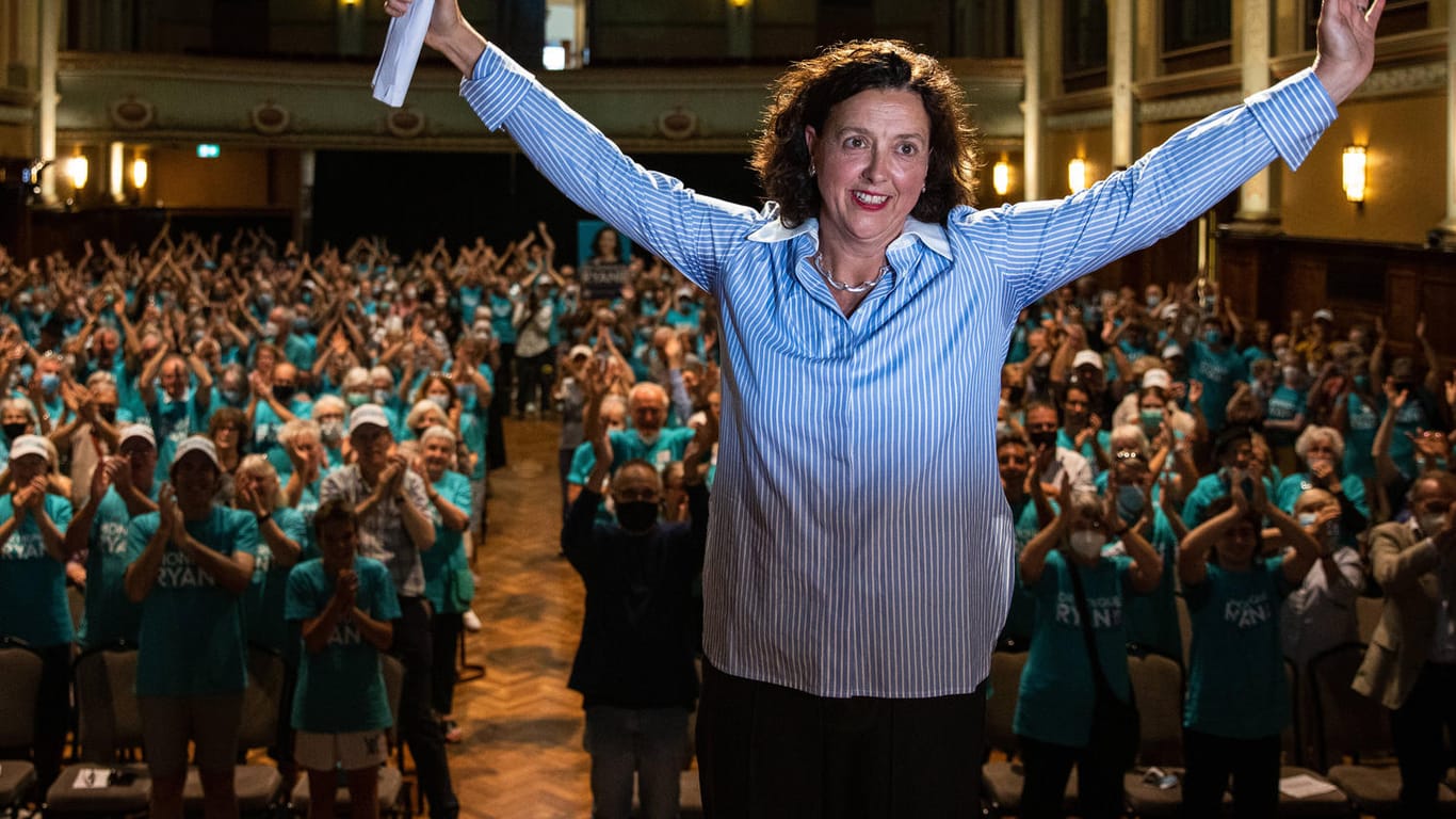Die Neurobiologin Monique Ryan gewann ihren Wahlkreis und sandte ein eindeutiges Signal für einen Politikwandel in Australien.