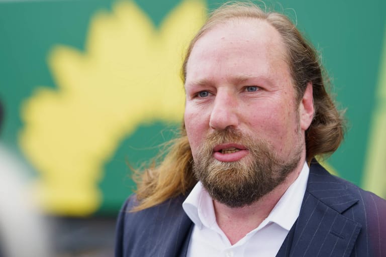Anton Hofreiter: Der Grünen-Außenpolitiker will auch Panzer aus deutscher Produktion an die Ukraine liefern.