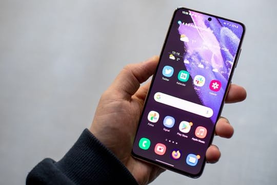 Der "Einfache Modus" auf dem Smartphone hilft, den Überblick zu behalten.