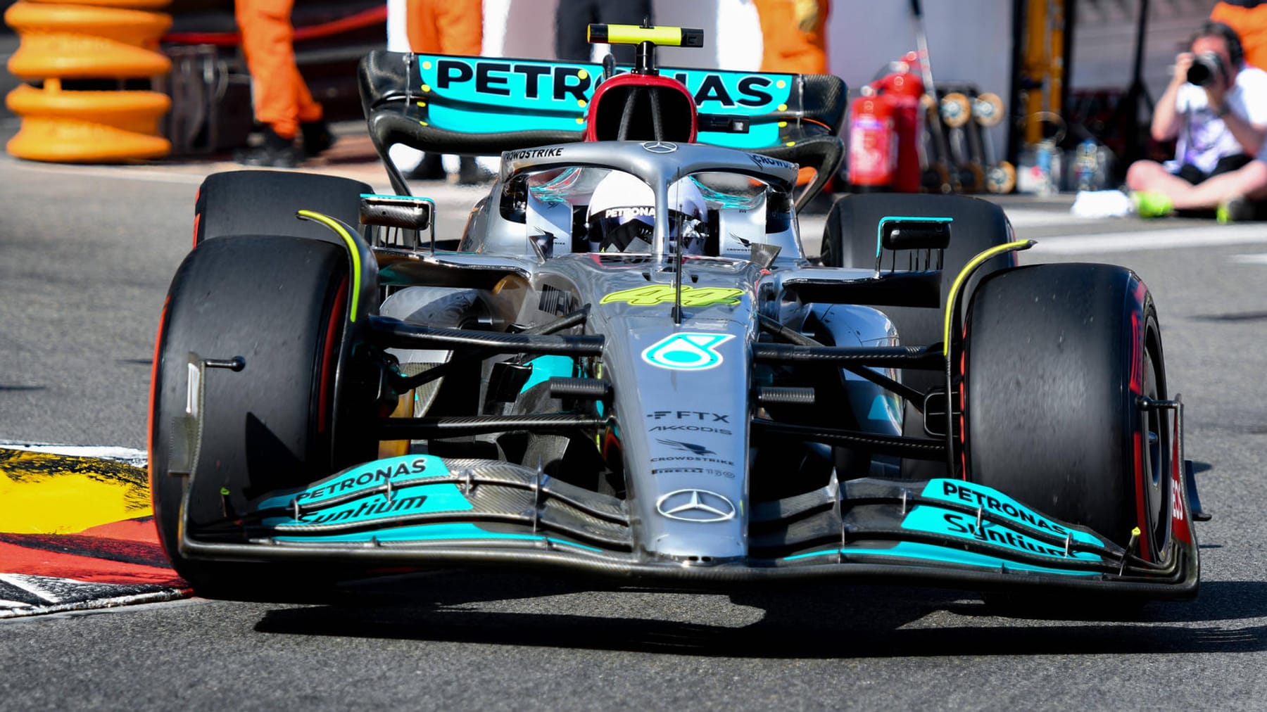 Formel-1-Hamilton-und-Verstappen-kritisieren-Strecke-in-Monaco-heftig