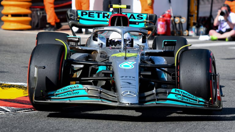 Buckelpiste? Lewis Hamilton auf der Strecke in Monaco.